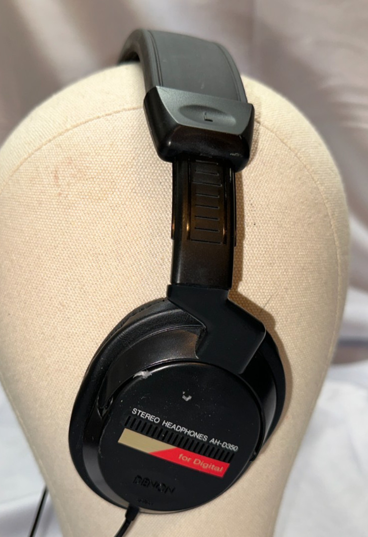 Denon AH-D350 Over Ear Headphones Wired Digital used/works (READ DESC)