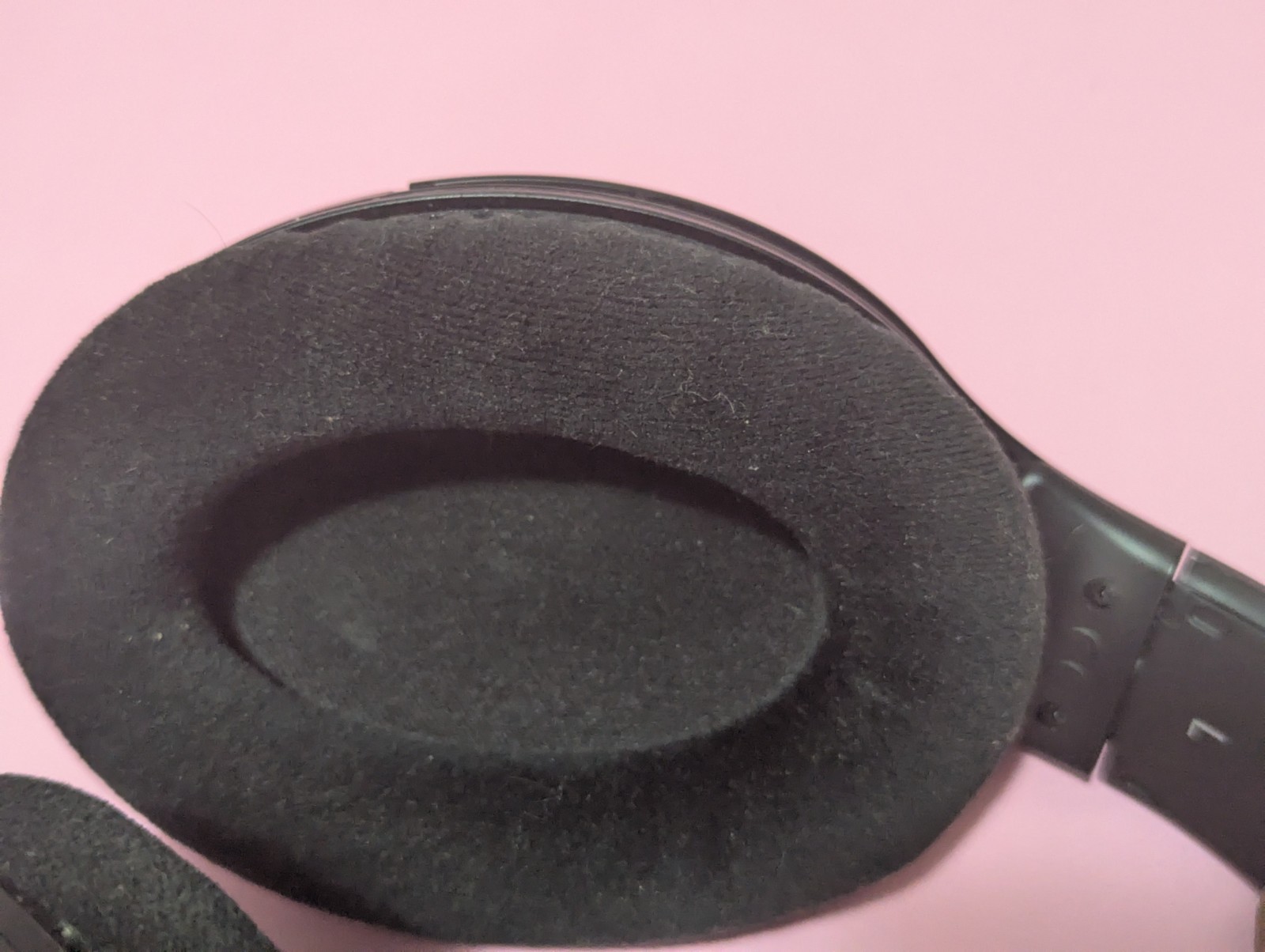 Sennheiser HD 560 S Over-The-Ear Wired Audiophile Headphones Excellent Condition