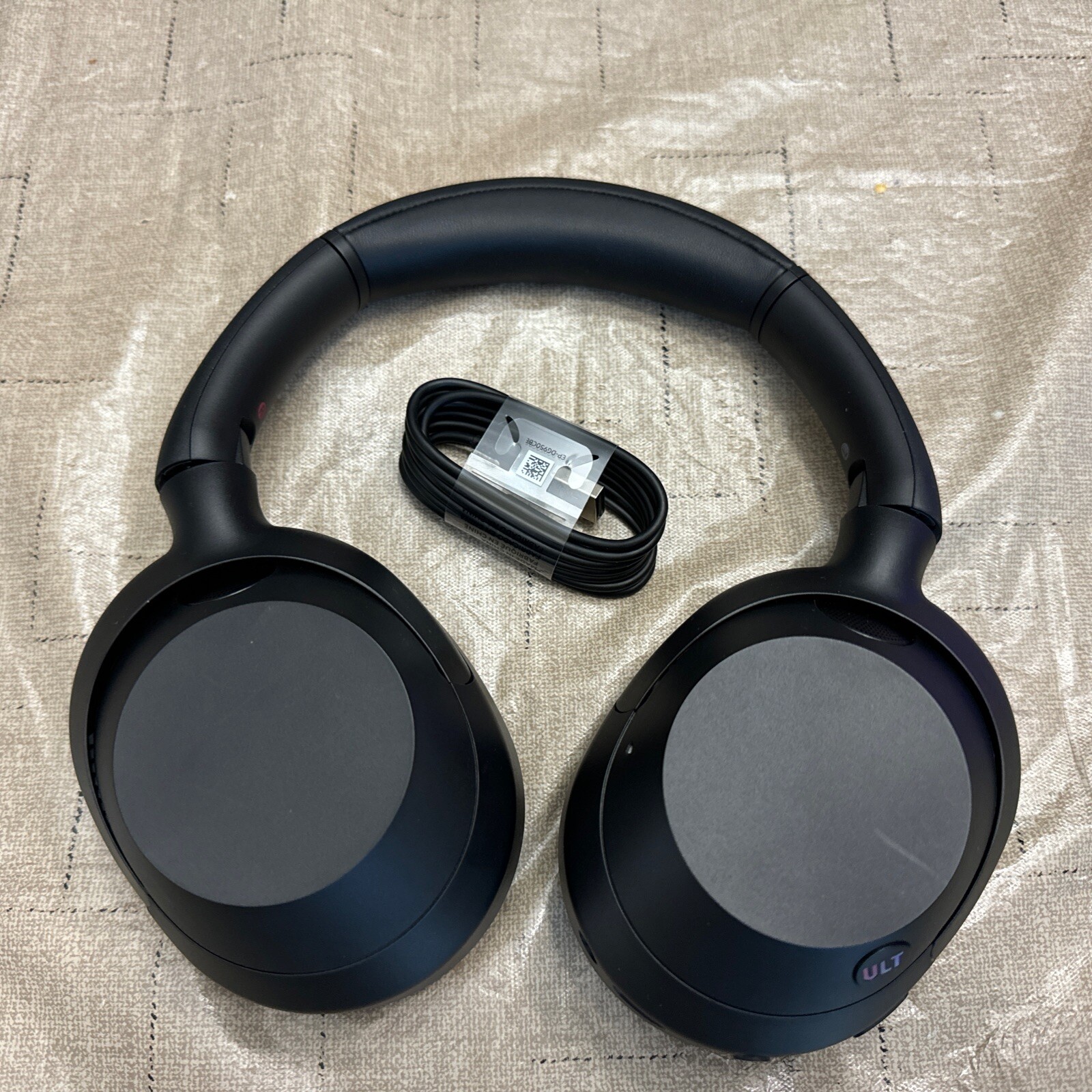 Sony ULT WEAR Wireless Noise Canceling Bluetooth Headphones Black – WH-ULT900N/B