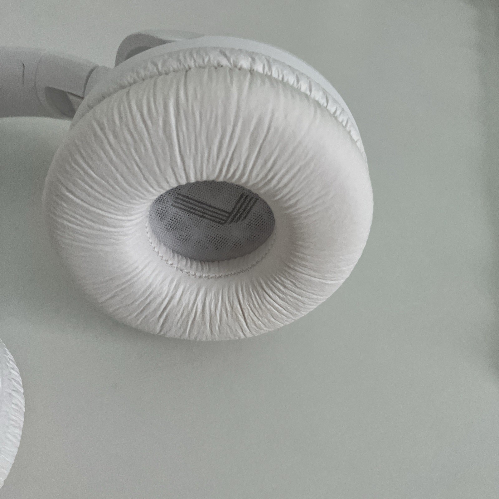 JBL T450BT Wireless Bluetooth Headphones – White