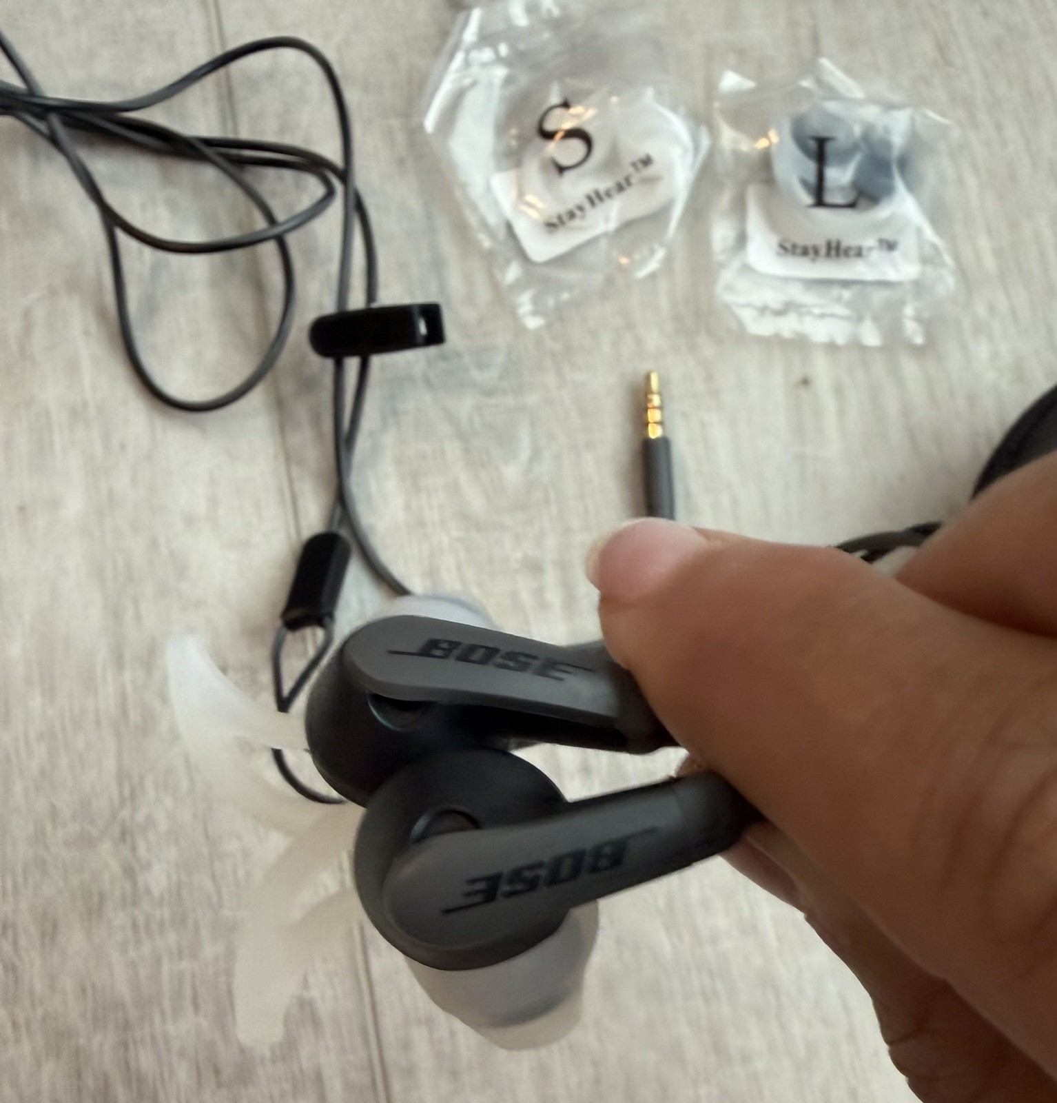 Bose SoundSport Wired 3.5mm Jack Earbuds In-ear Black With Case