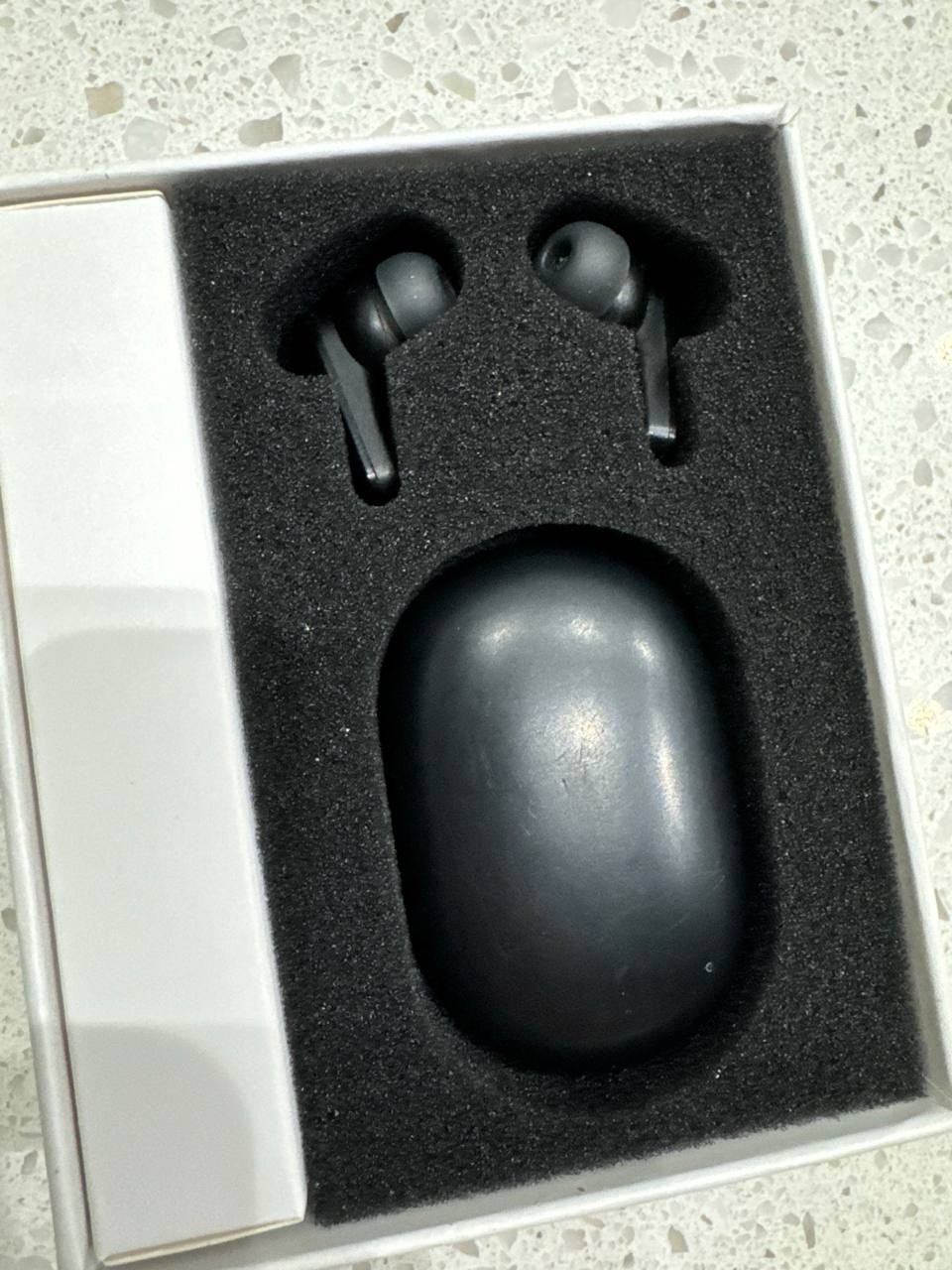 S28 TWS Wireless Bluetooth Earbuds with Charging Case Black New