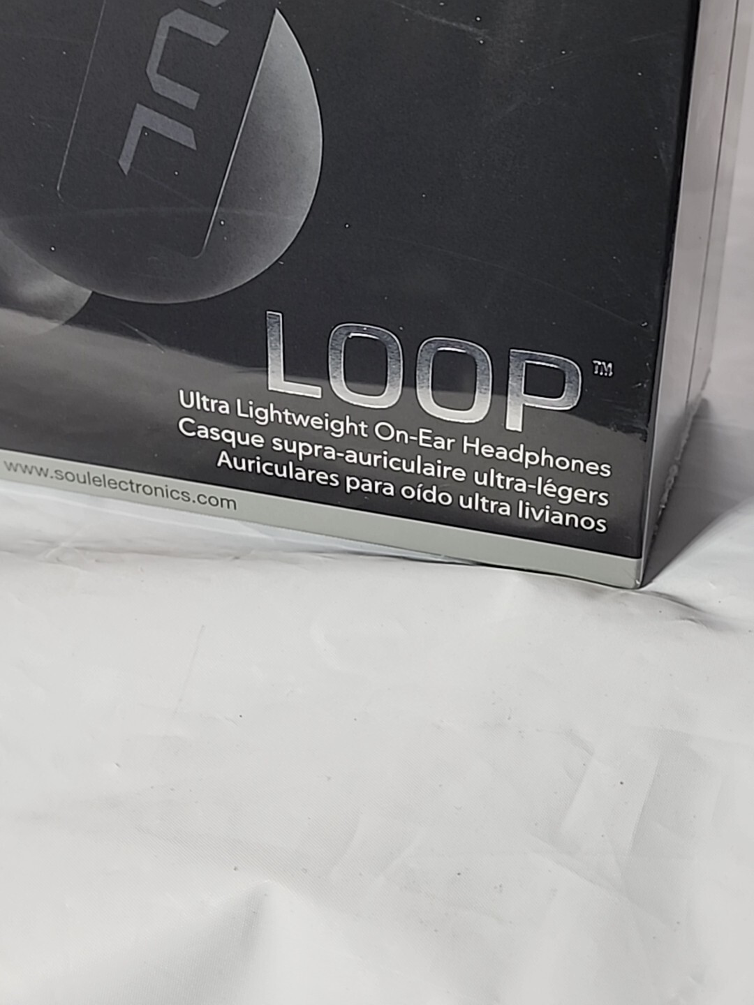 Brand New Soul Loop Headphones Blk H220BK Wired 3.5 Lightweight On Ear
