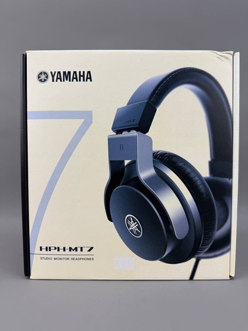 Yamaha HPH MT7 Wired Headphones Black W/ Box & Dust Bag