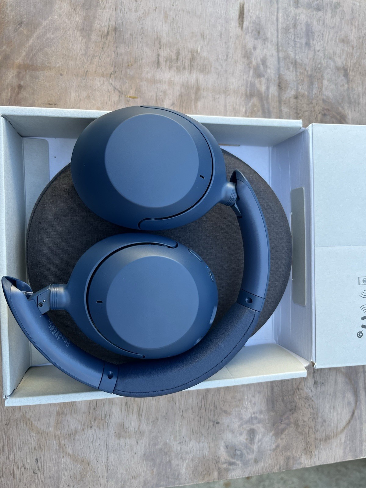 Sony WH-CH720N Blue Over-Ear Bluetooth Wireless ANC Headphones w/ Mic