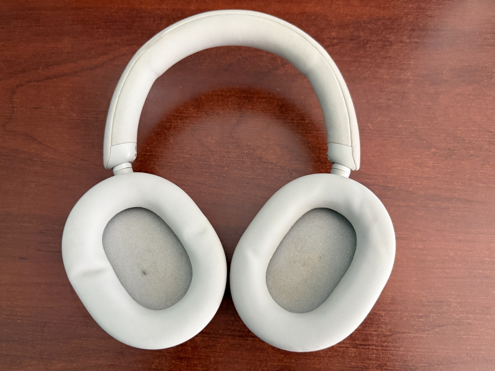 Sony WH-1000XM5 Wireless Noise Cancelling Headphones Platinum Silver GOOD