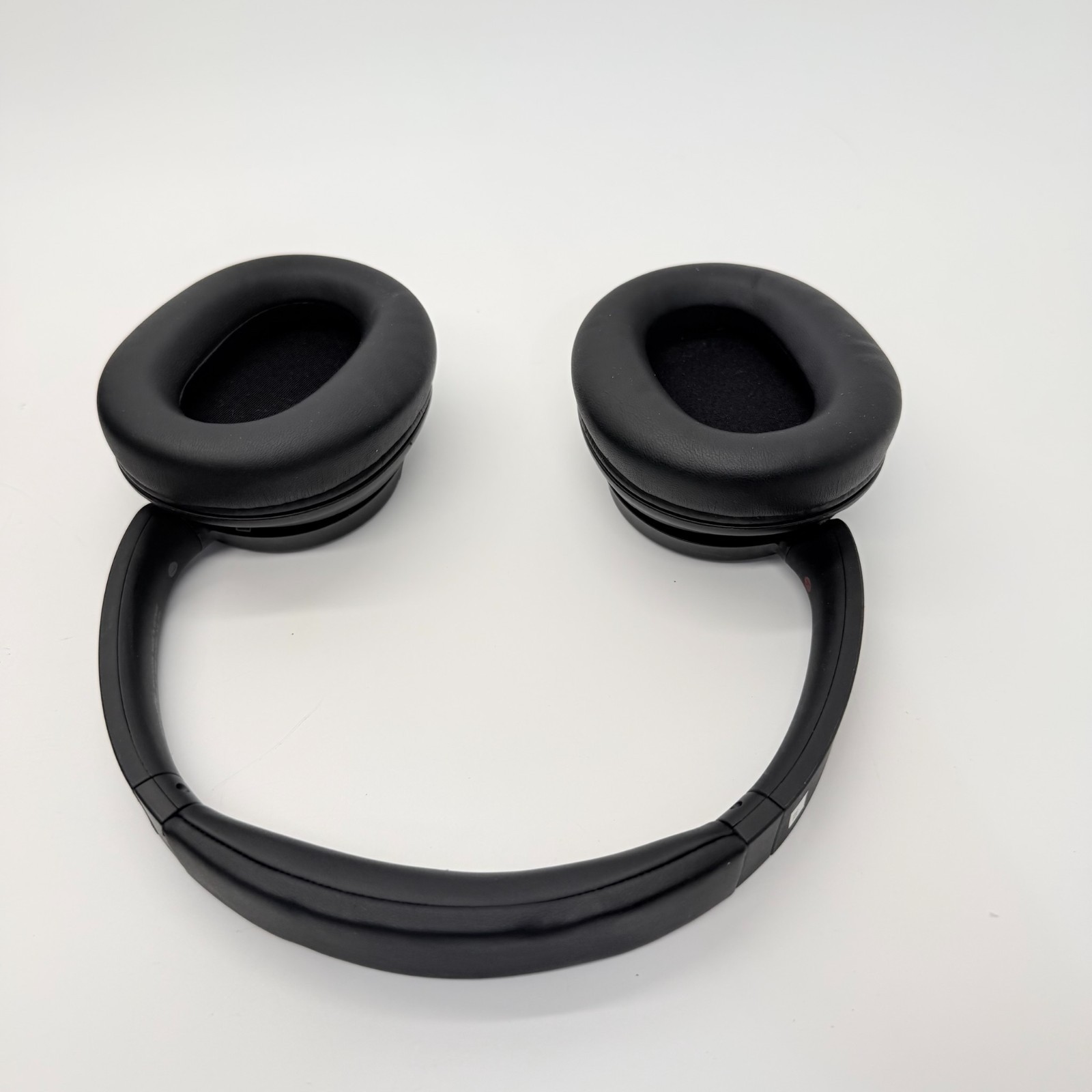 Sony WH-CH720N/B Noise Canceling Wireless Headphones WHCH720N – Black