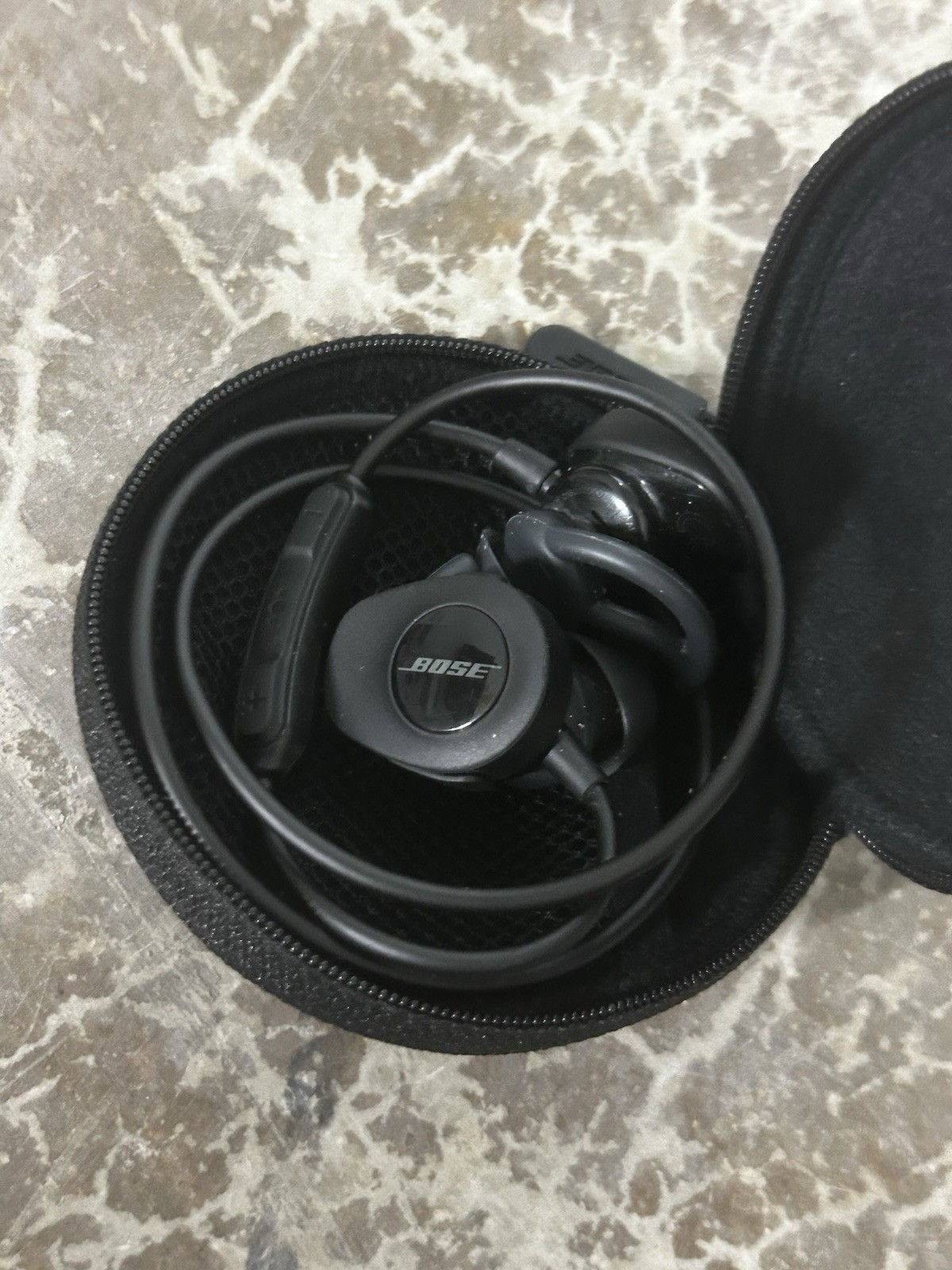 Bose SoundSport Wireless In Ear Bluetooth Headphones NFC Earbuds