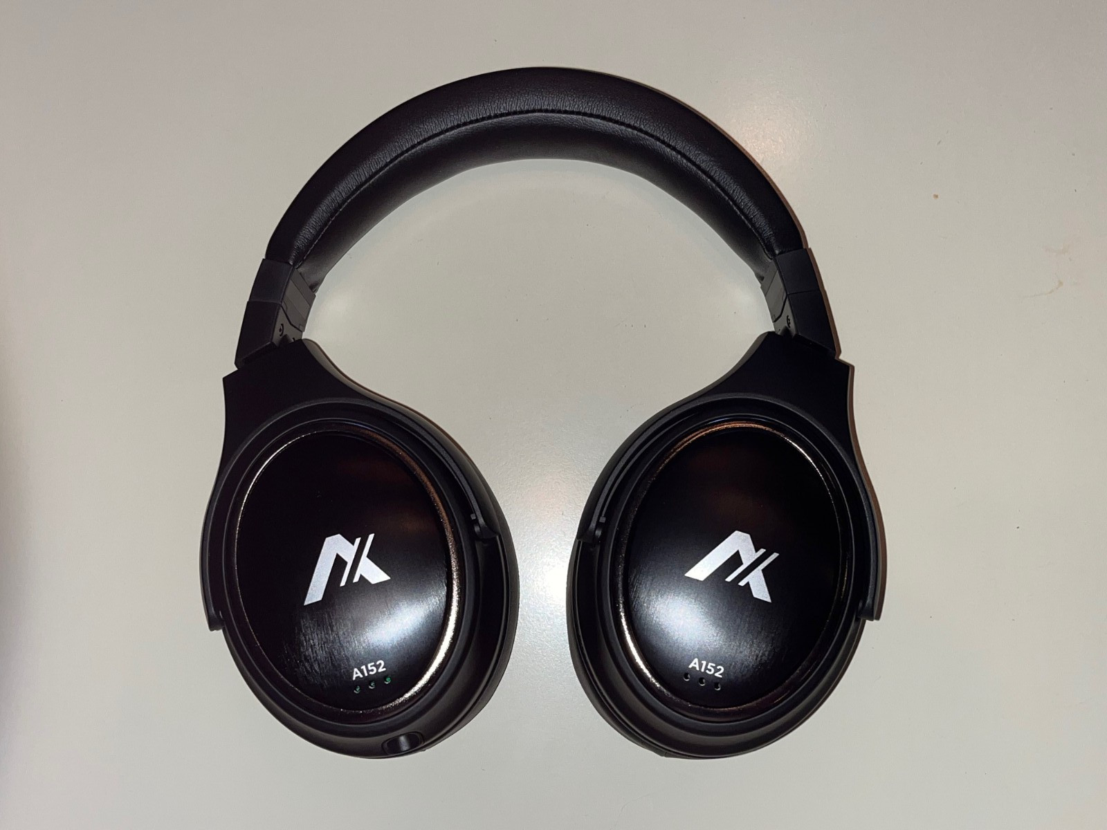 BRAND NEW AUDIX A152 Studio Reference Headphones with Extended Bass, Case, Cable