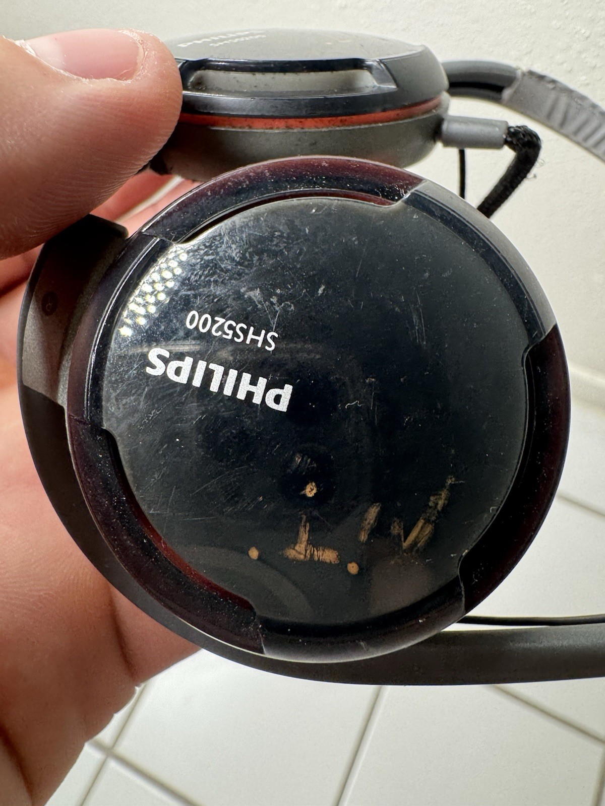 Philips SHS5200 Rich Bass Neckband Headphones Wired 3.5mm – Works – Need New Pad
