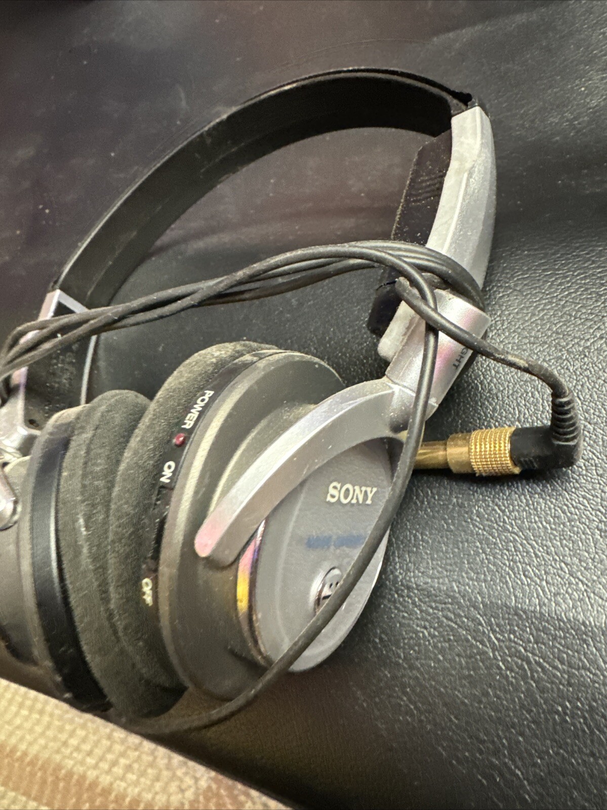 Sony Noise Canceling Headphones MDR-NC6