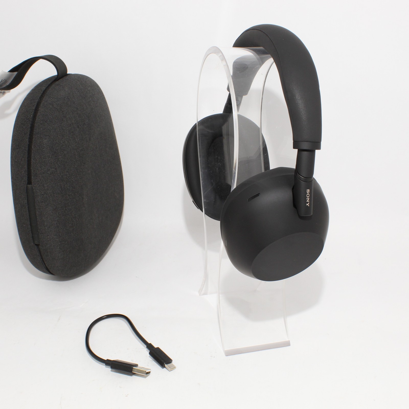 Excellent Sony WH-1000XM6 XM6 Bluetooth Noise Canceling Headphones Black BUNDLE
