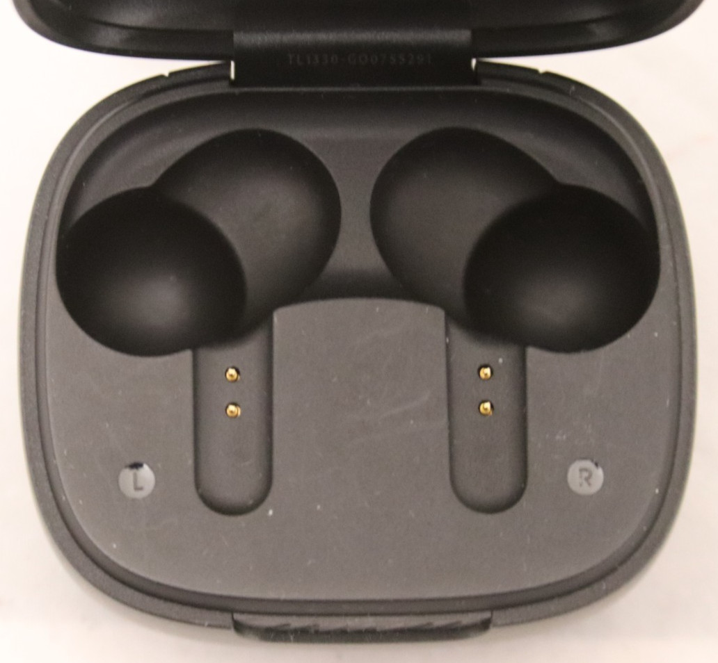 JBL Live Pro 2 ear buds