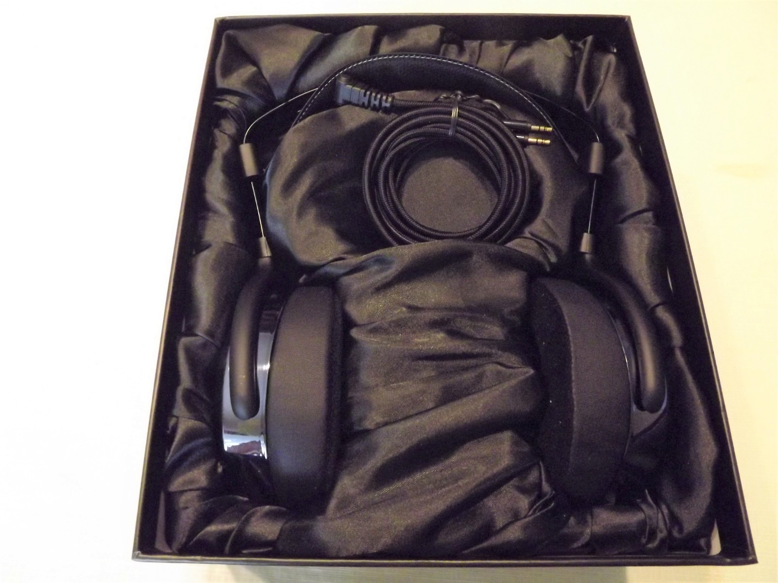 hifiman he400i headphones New Never Used