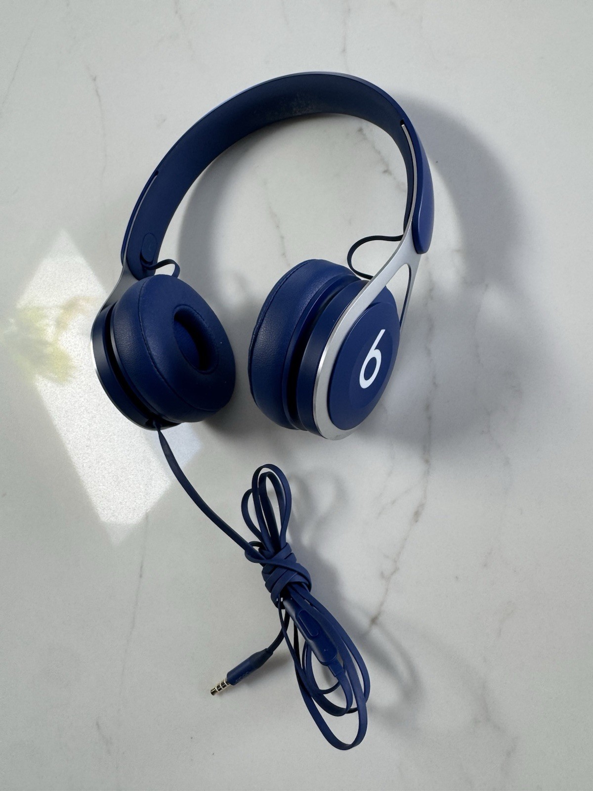 Beats by Dr. Dre Beats EP Blue/Silver Wired On-Ear Headphones 3.5mm Mic