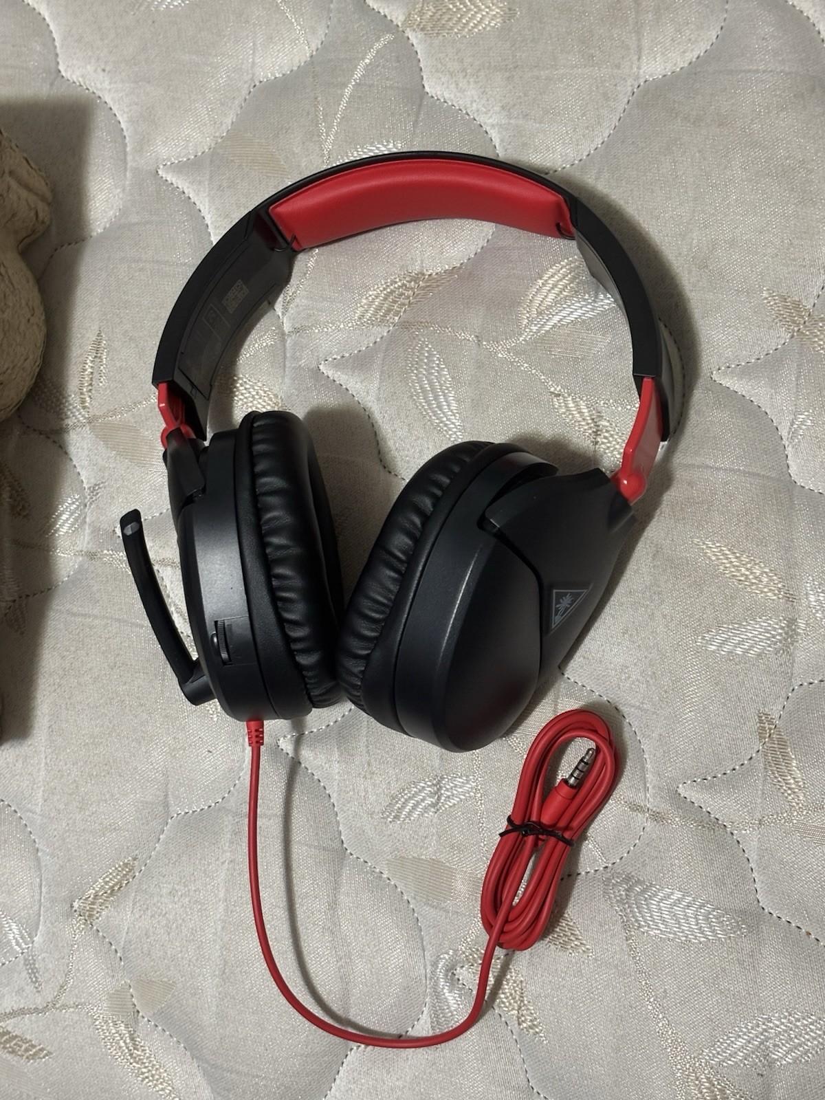 Turtle Beach Recon 70 Gaming Headset for Xbox Series, PS5, PS4, Black and Red