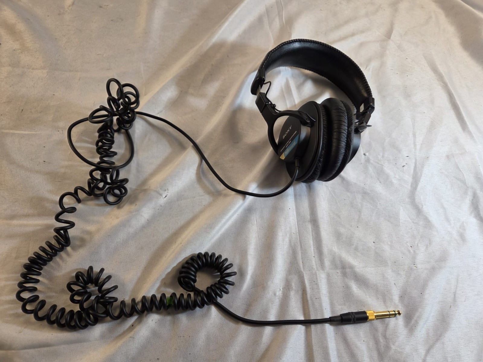 Sony MDR-7506 Professional Over-Ear Headphones Black Clean Tested Working