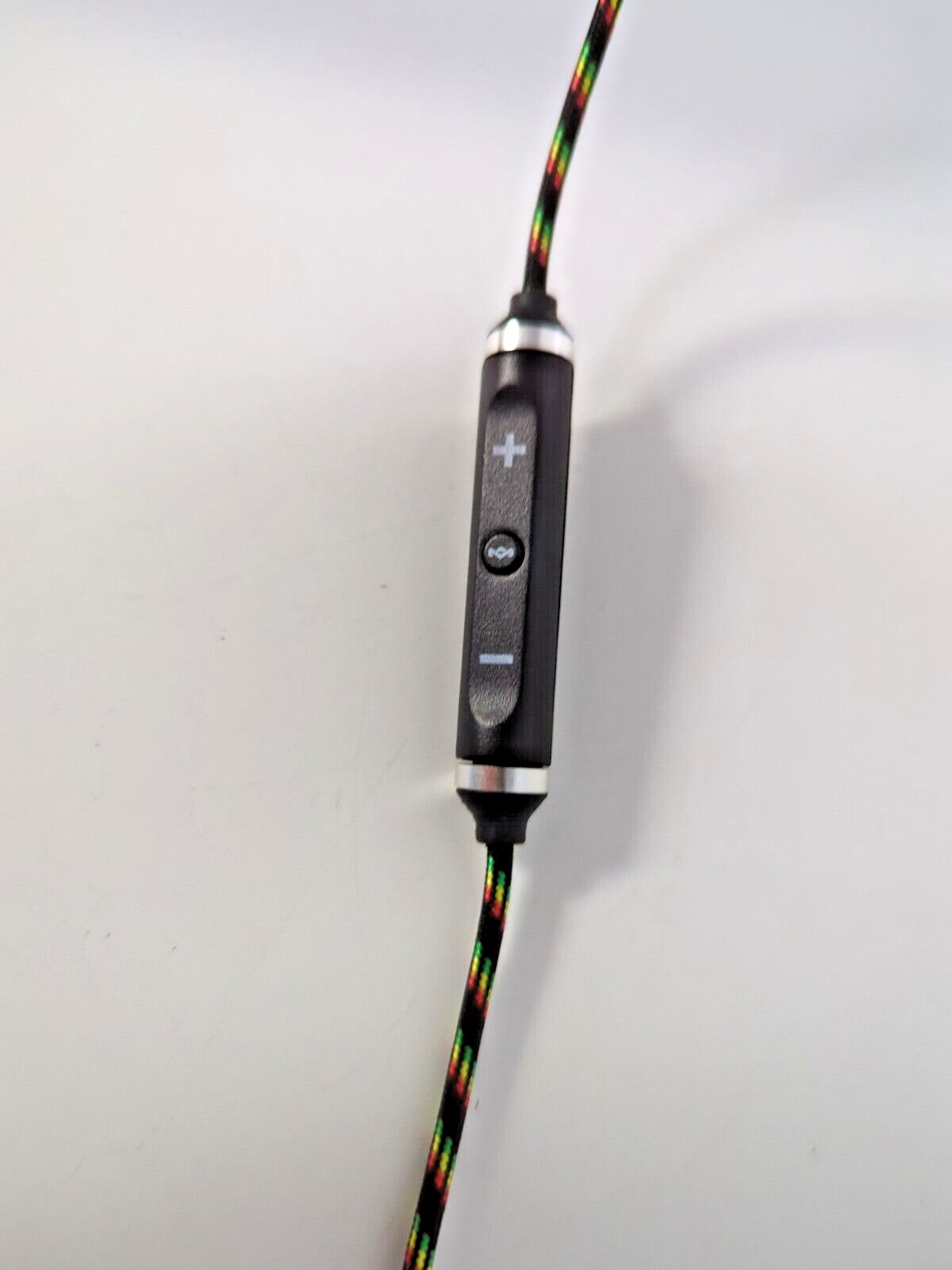 MARLEY WIRED HEADPHONES W/TRAVEL BAG – FULLY FUNCTIONAL