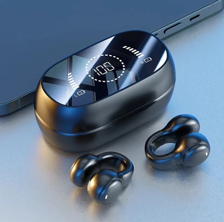 M47 Wireless Earbuds Ear Clips Bluetooth Sport Buds & Charging Case Bundle