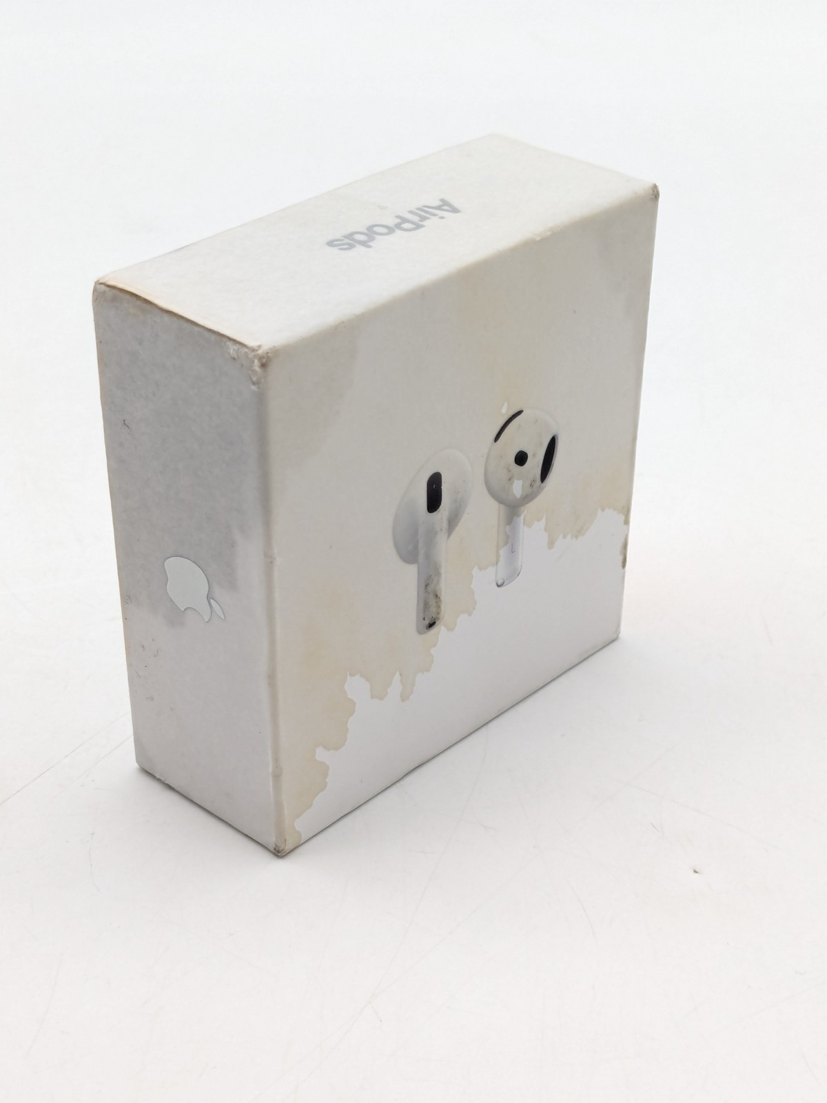 Apple AirPods 4 MXP63LL/A Earbuds w/ Charging Case | White | A3050 A3053 A3058