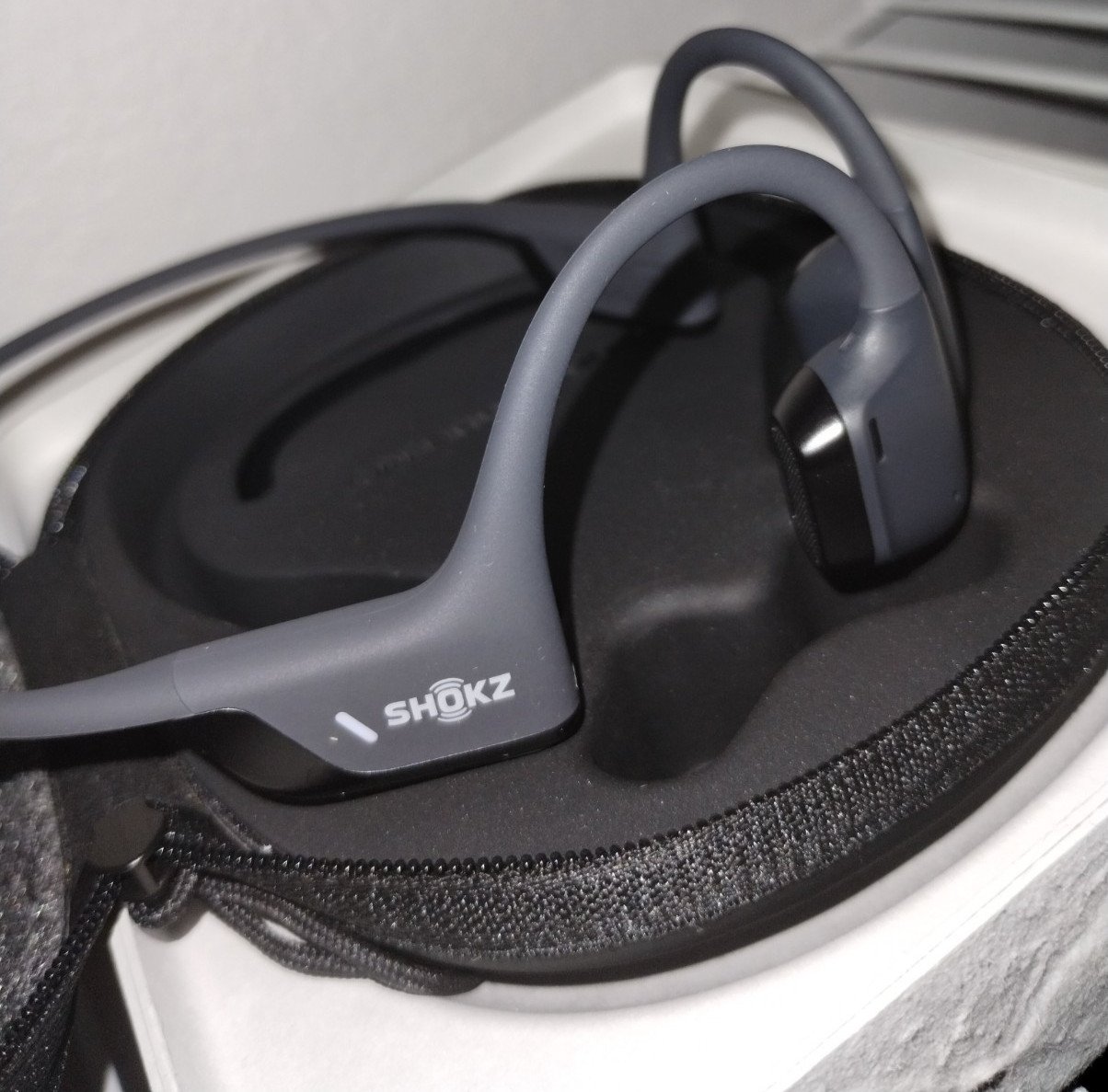 Shokz OpenRun Pro 2 Bluetooth Wireless Open-Ear Headphones – Black S820