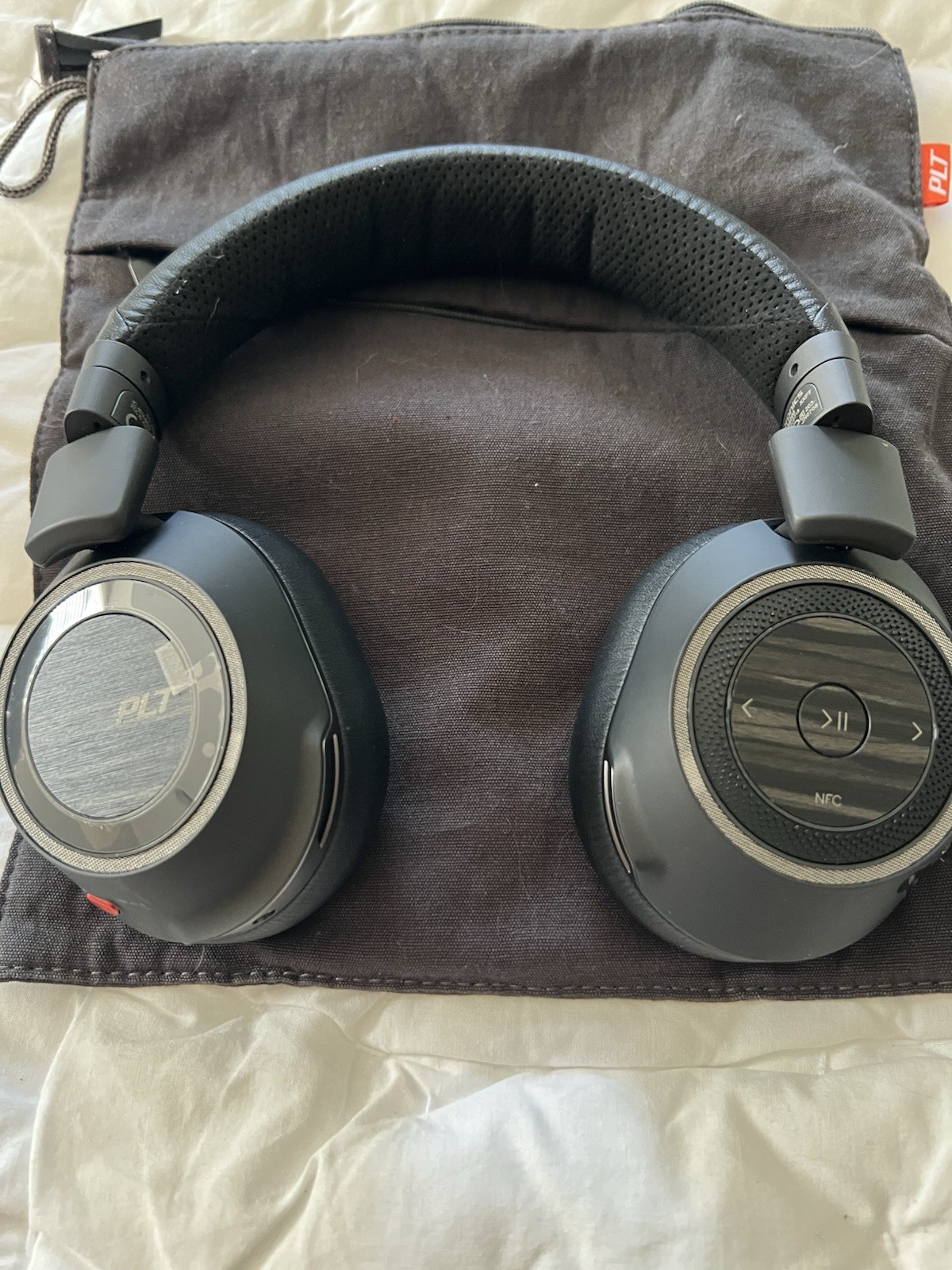 Plantronics Backbeat Pro 2 Wireless Noise Canceling Headphones – Black