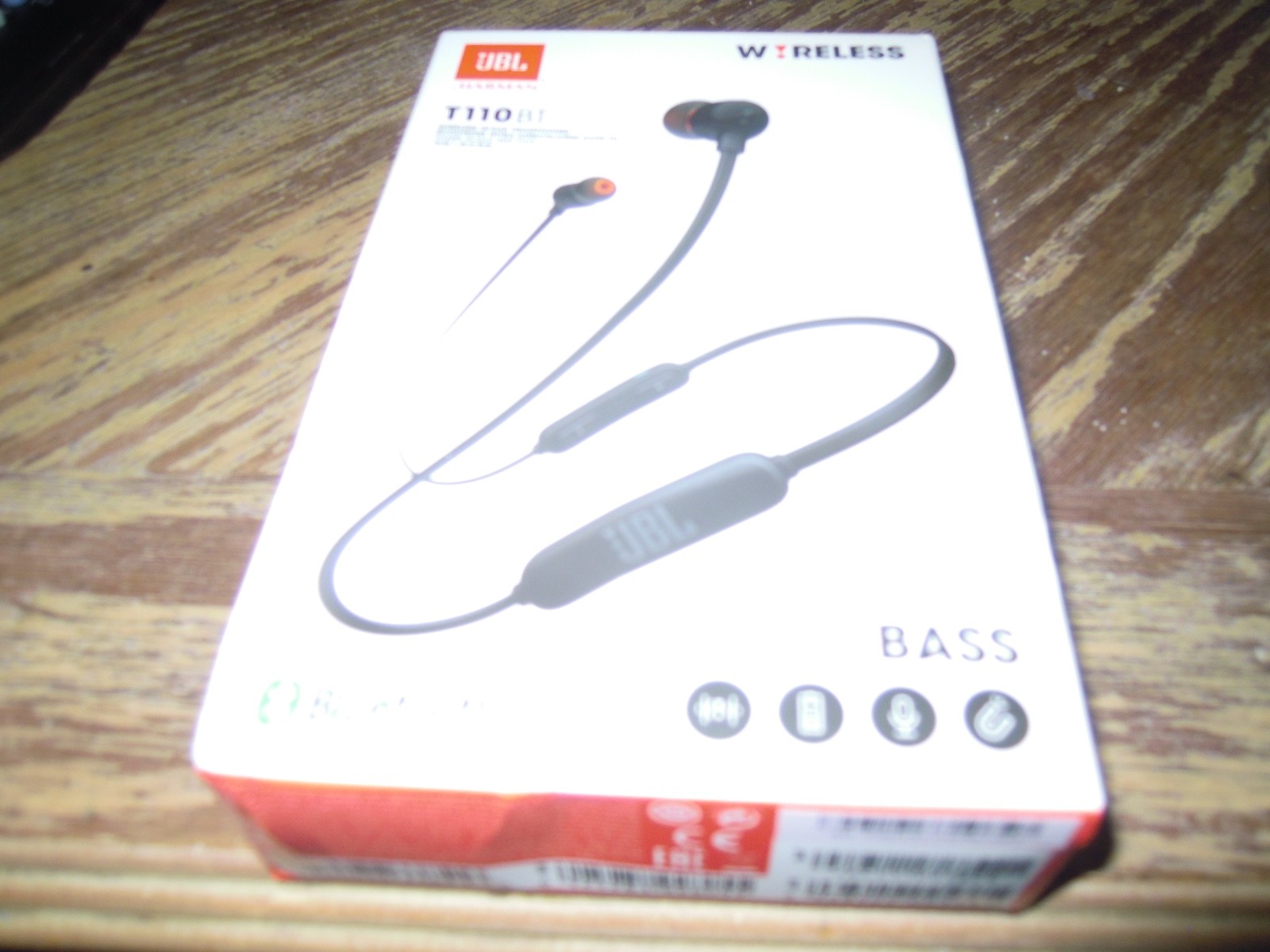 JBL BLUETOOTH WIRELESS EARBUDS