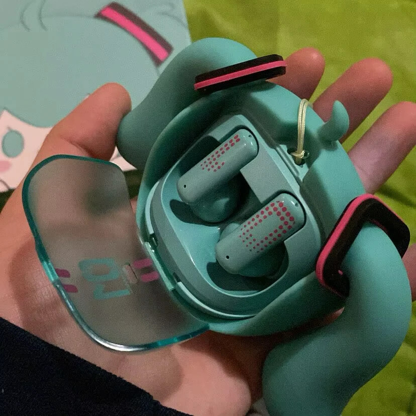 Anime Miku LCD Bluetooth Headphones Touch Screen iPhone Android Hatsune Earbuds