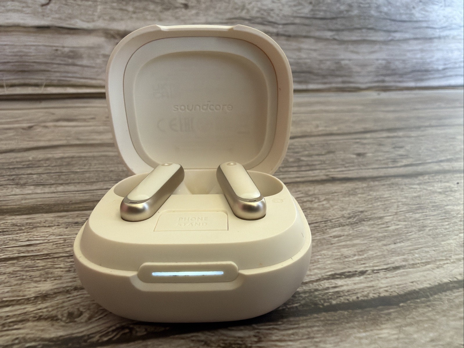 Soundcore P40i Wireless Earbuds 2-in-1 Case & Phone Stand Smart Noise Cancelling