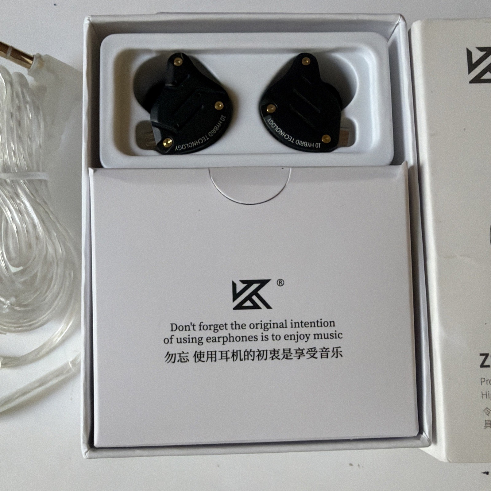KZ ZS10 Pro, Linsoul 4BA+1DD 5 Driver in-Ear HiFi Metal Earphones, Black