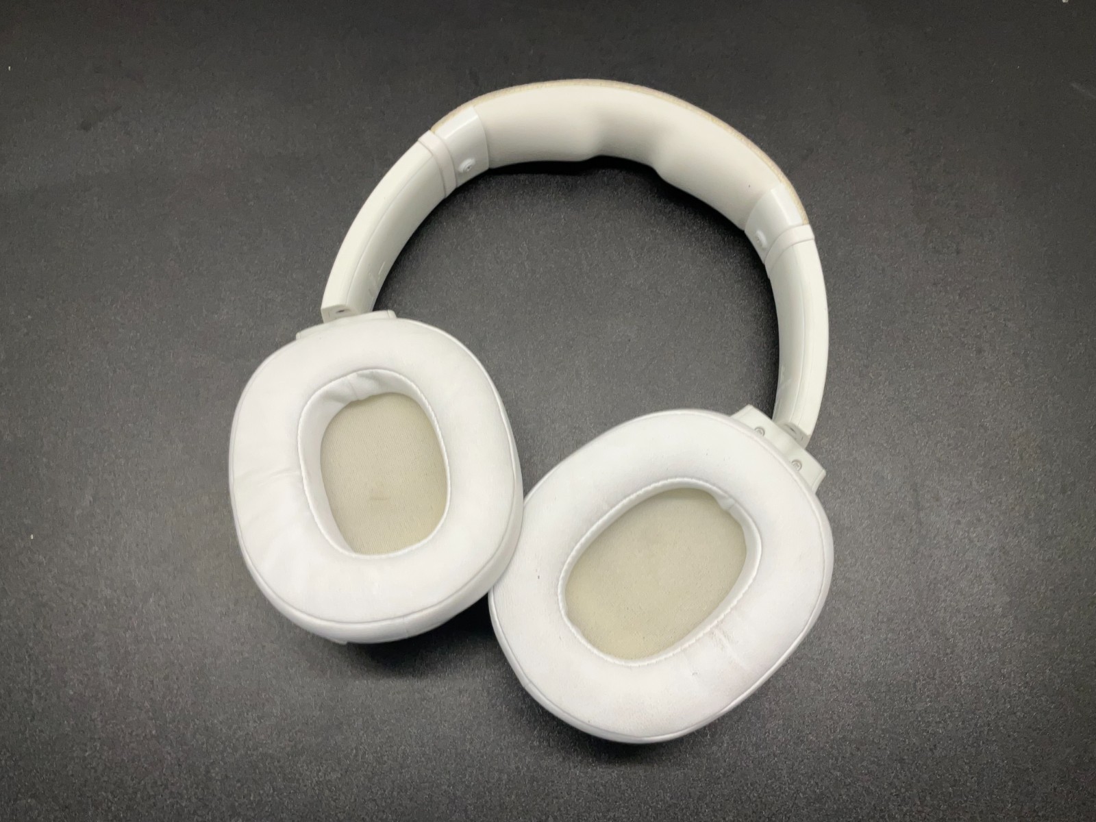 Skullcandy Crusher Evo Wireless Bluetooth Headphones Bone