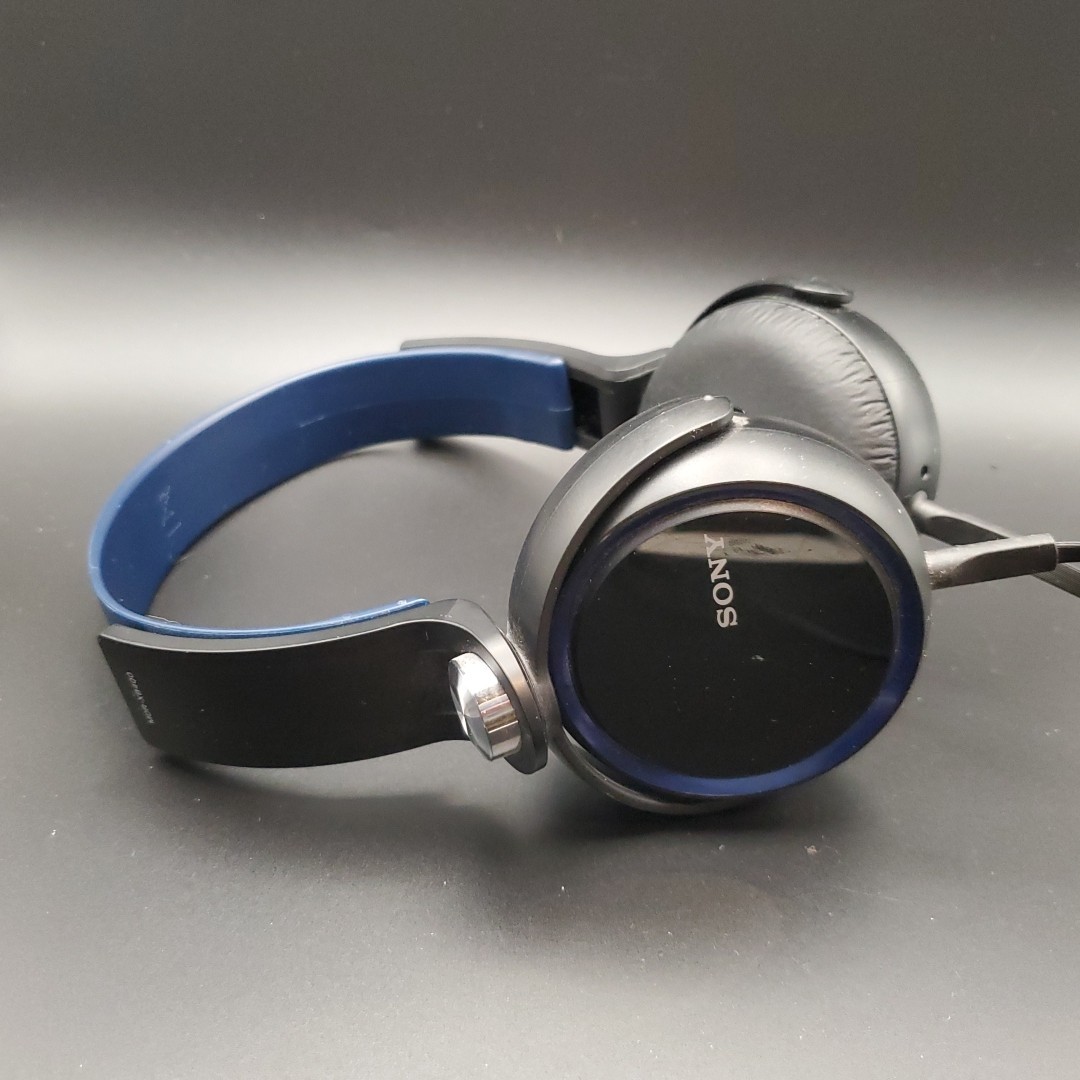 SONY MDR-XB400 Wired Stereo Headphones Black-Blue Working Great Sound