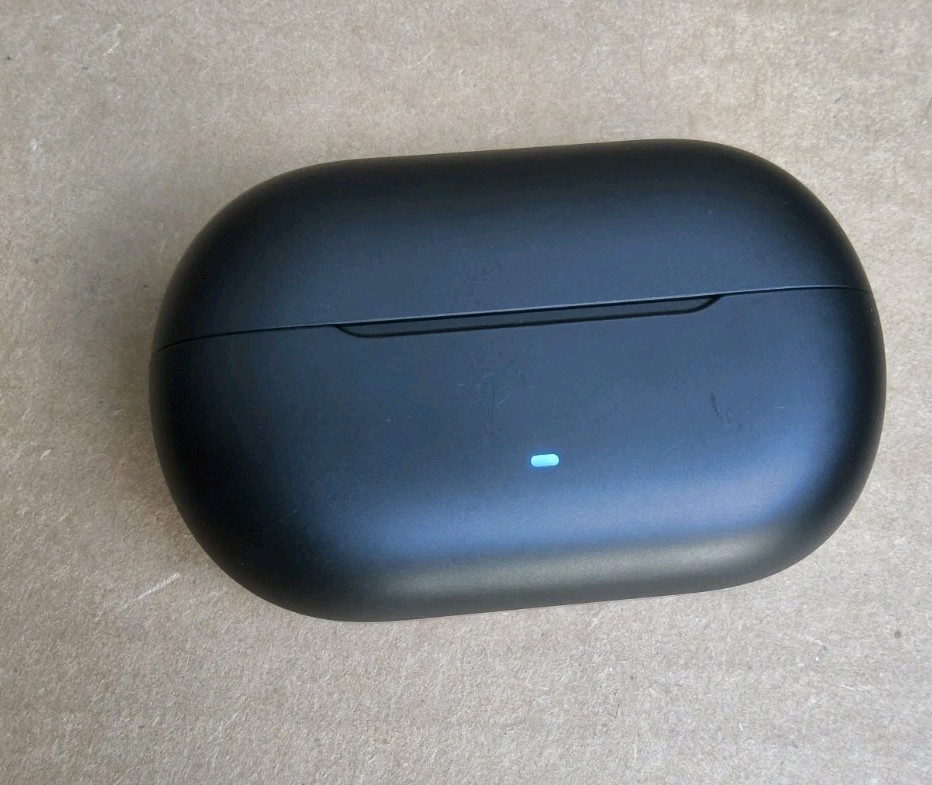 JLAB FLEX CLIP ON “BASE CHARGER ONLY” BLACK BASE.