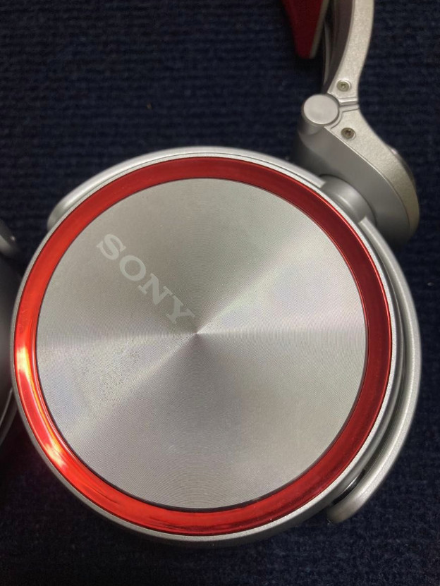 SONY MDR-XB920 STEREO HEADPHONES EXTRA BASS Closed Dynamic 50mm Driver Red