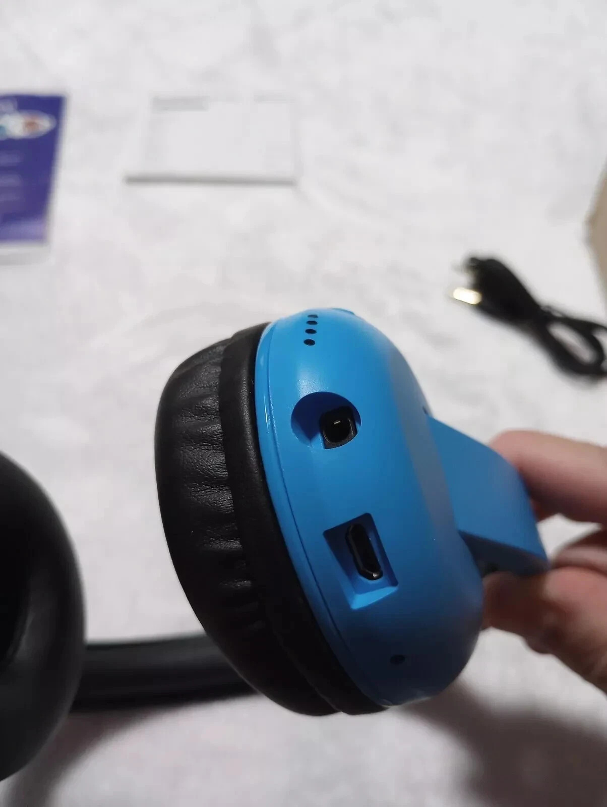 Kids Buddy Phones PopTime Blue Wireless Bluetooth Headphones Ages 8-15
