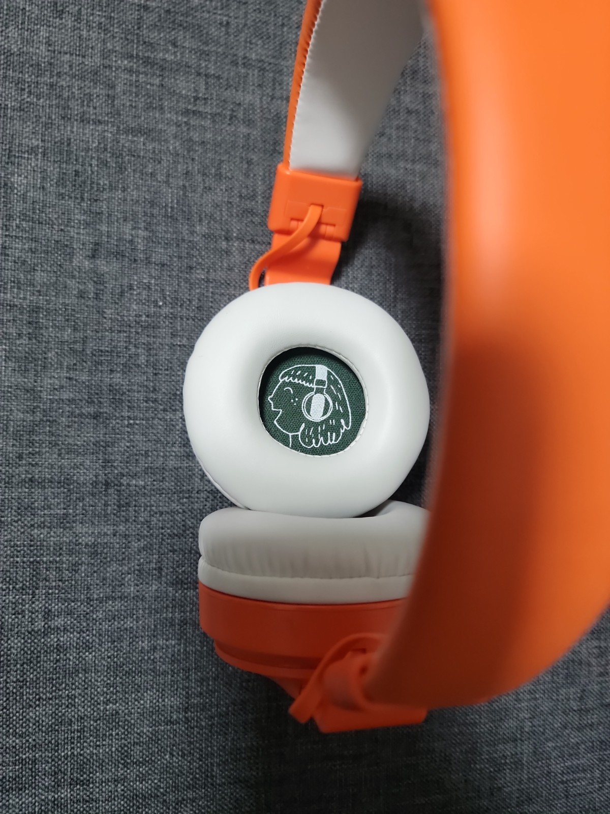 ?Yoto Headphones for Kids – Fruit Punch Color (Volume-Limited Edition 85dB)