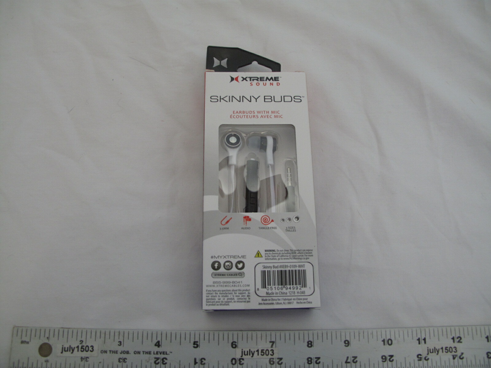 (1) NEW Xtreme Sound “Skinny Buds” Earbuds with Mic 3.5mm Tangle Free – WHITE