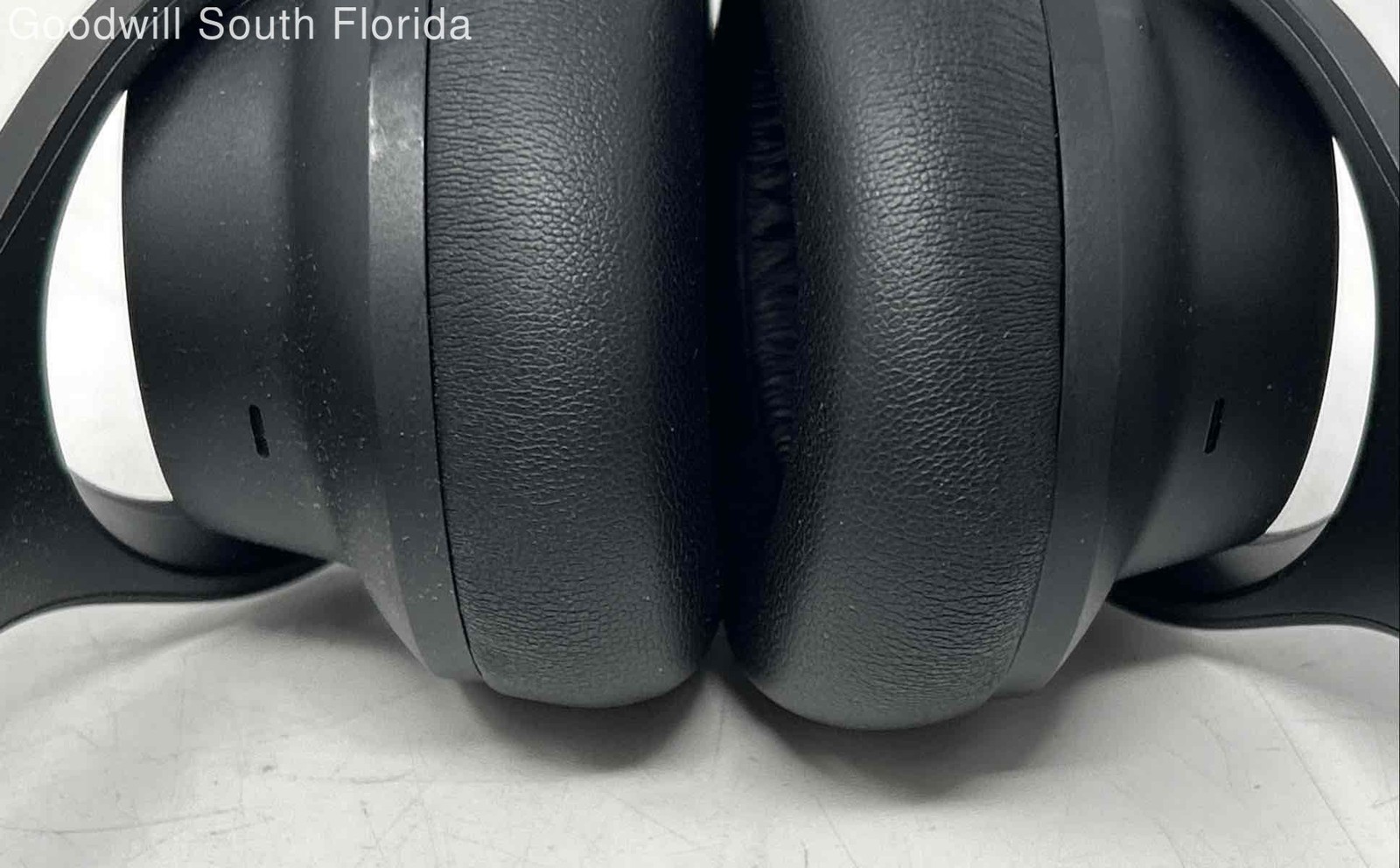 Soundcore By Anker Q20i A3004 Black Wireless Over Ear Headphone Not Tested NCL