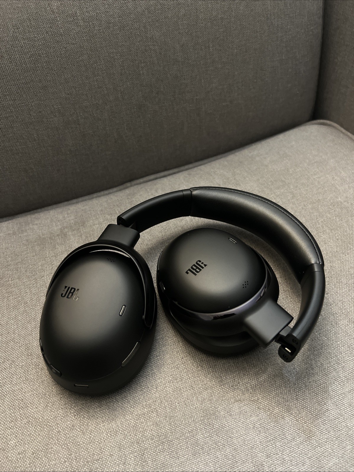 Brand New Open Box JBL Tour One M2 Wireless Headphones With Carry On Case