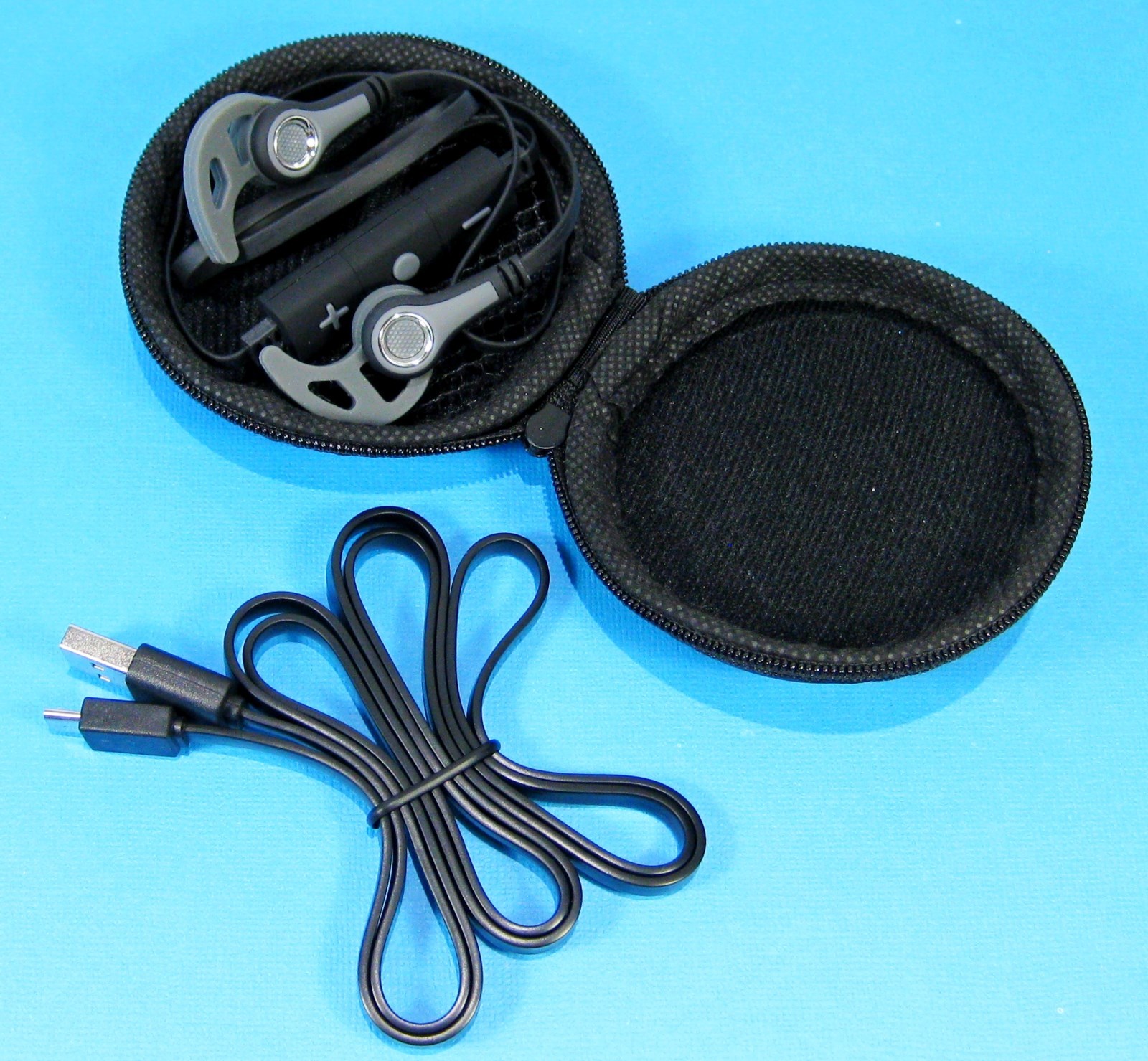 NEW Headset Earbuds for Apple iPhone and Android Samsung Devices (ACTF9-A)