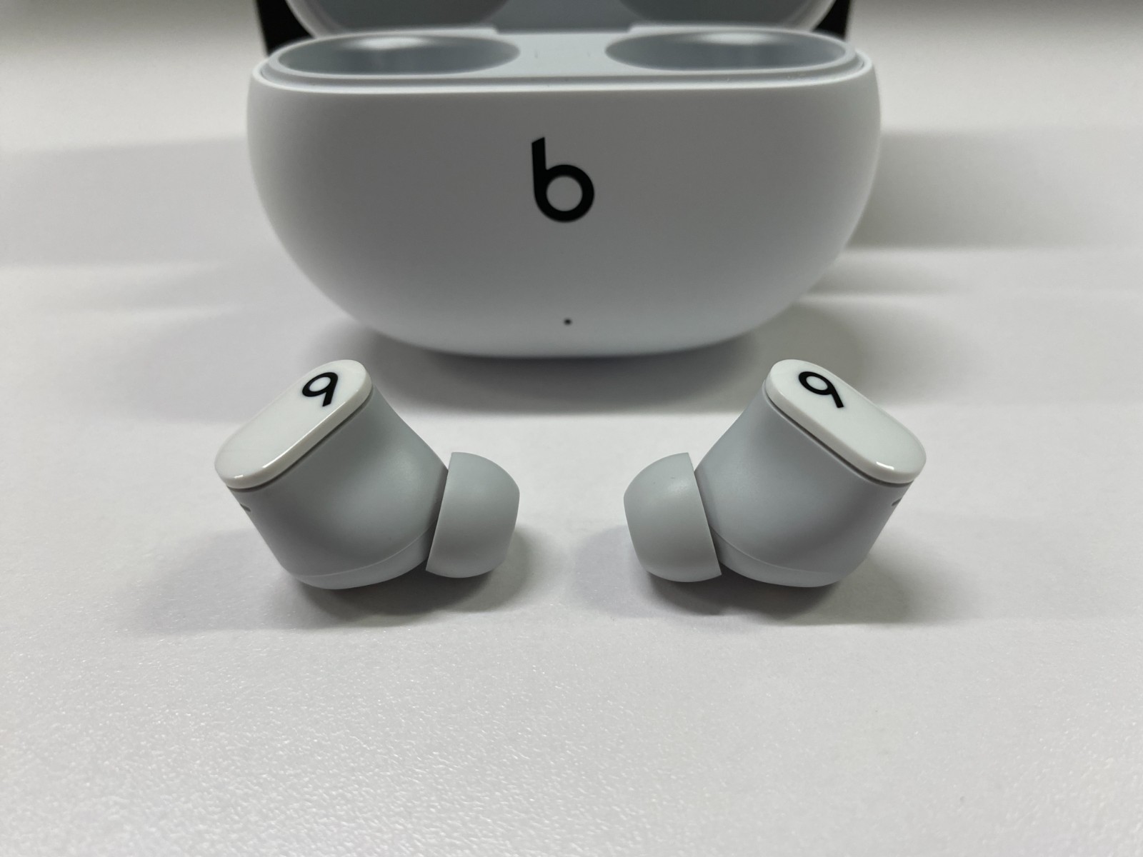 Beats Studio Buds Active Noise Cancelling True Wireless Earbuds MJ4Y3LL/A White