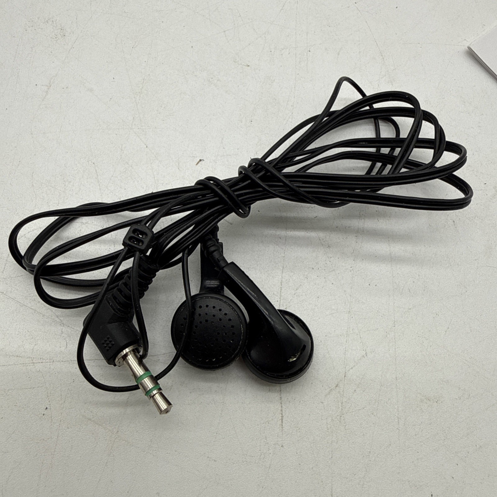 Comfort Audio Duett Personal Listener w/ Headphones & Earphones – Model 052-4110