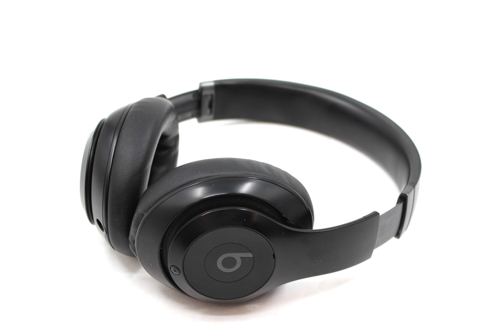 Beats by Dr. Dre Studio Pro Wireless Bluetooth Headphones – Black MQTP3LL/A