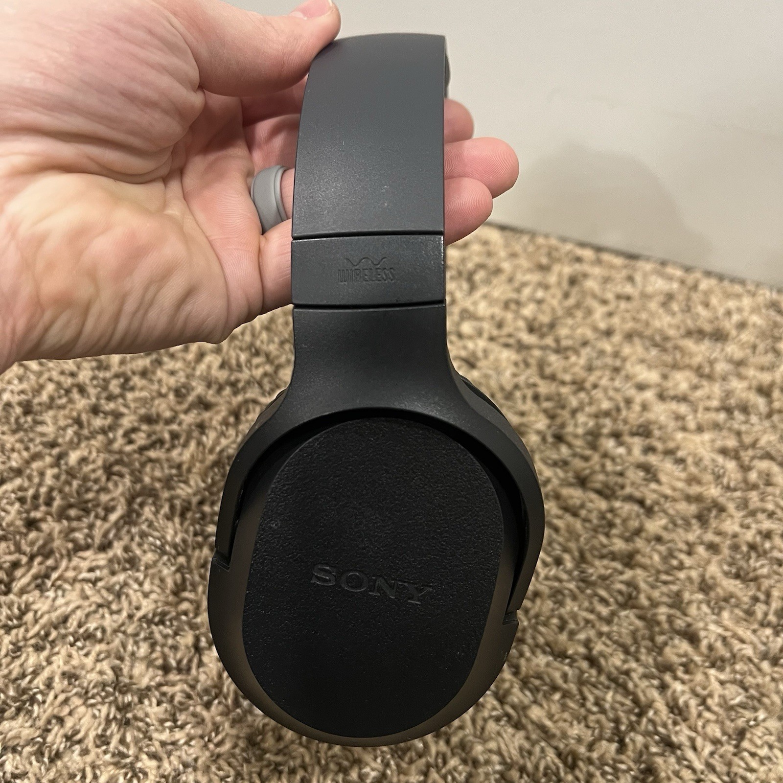 Sony WH-RF400R Wireless Headphones with TMR-RF400 Transmitter Tested