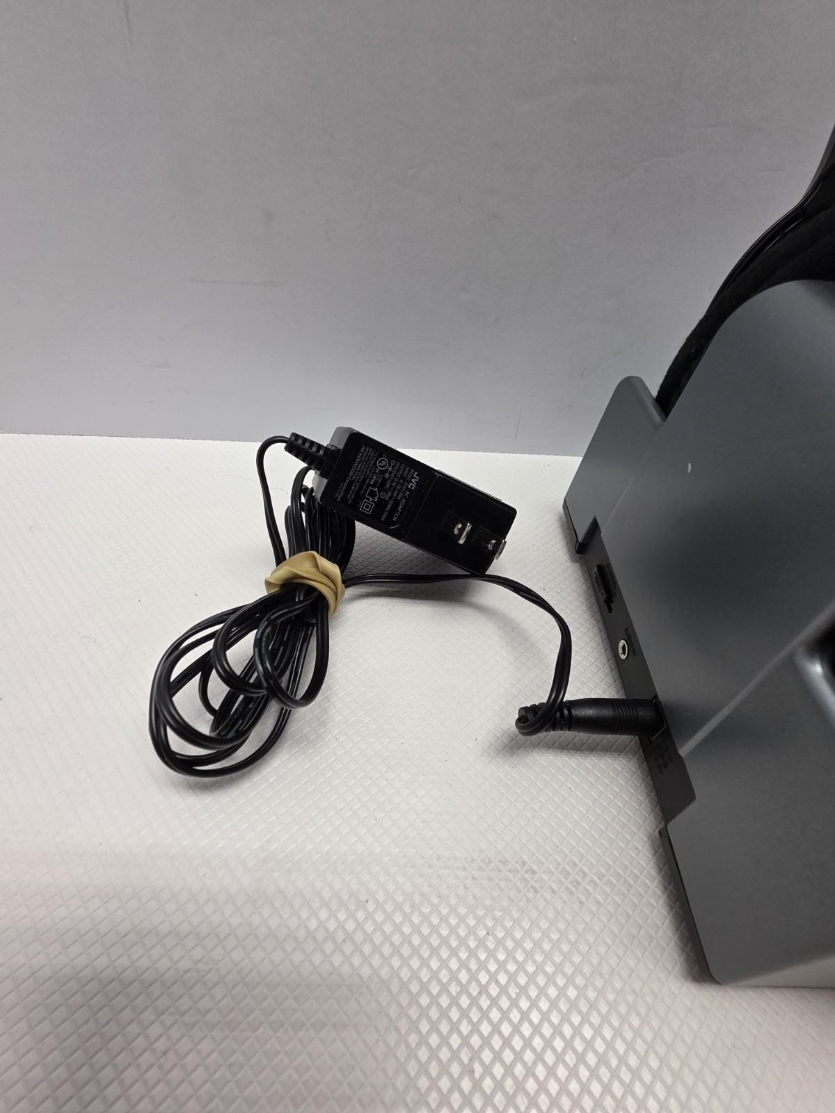 JVC KENWOOD HA-W600RF 900MHz Wireless Headphones w/ Transmitter & Power Adapter!