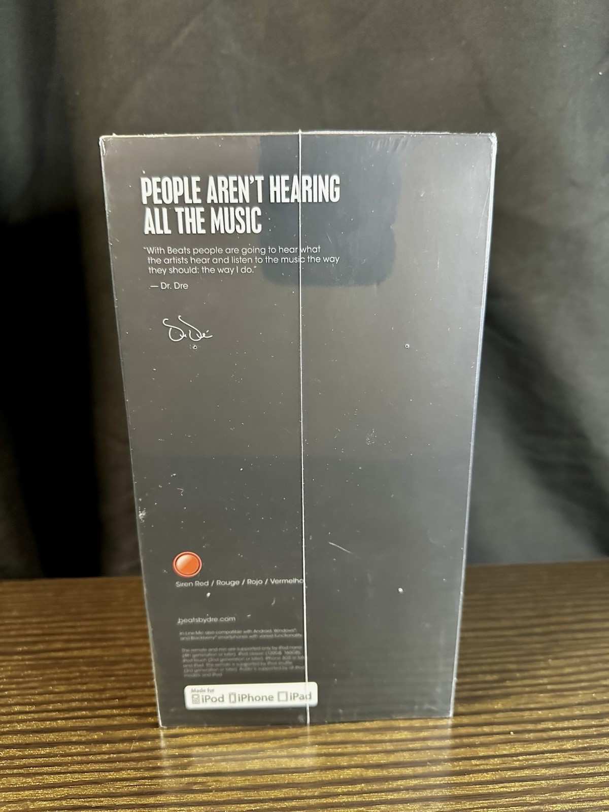 RARE NEW BEATS by Dr. Dre Solo 2 Wireless Headphones Active Collection Siren Red