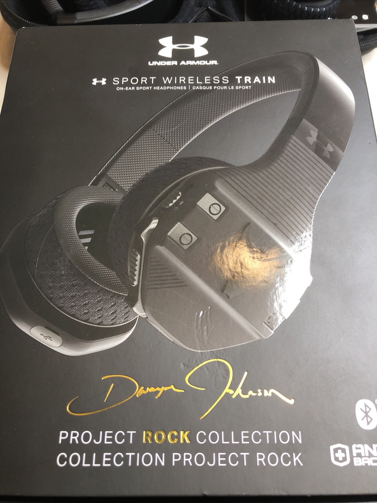 JBL Under Armour Project Rock Sport Wireless train Over the Ear Headphones Black