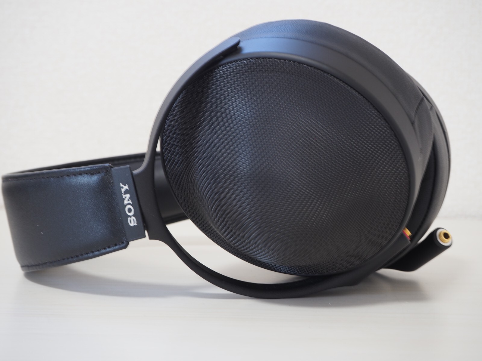 [Excellent] SONY MDR-Z1R Over-ear Stereo Headphones Japan With Cable Tested