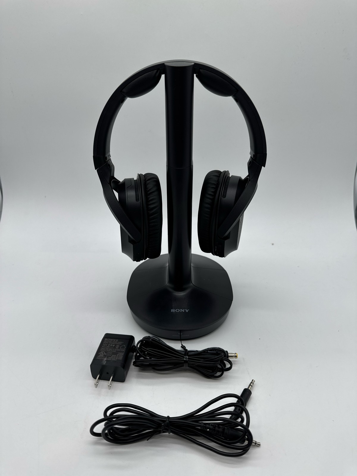 Sony WH-RF400 Wireless Over-Ear Home Theater Headphones 3.5 mm Jack – Black