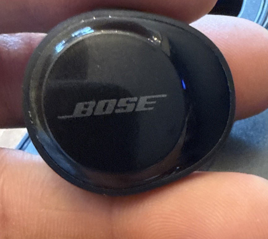 Bose Sound Sport Ear Buds Complete In Case No Charger.